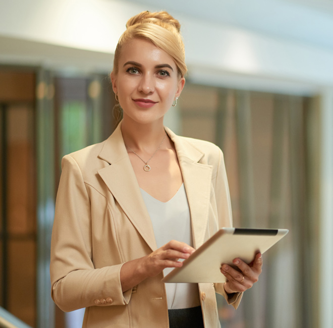 Lisa Chen - Client Relations Manager